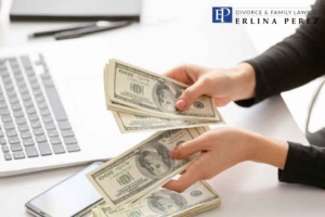 What Happens When a Spouse Has Cash Income in Divorce?